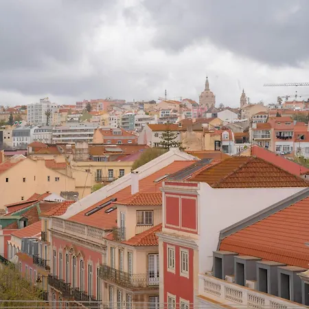 Homestay szállás On Calcada Do Combro, Location Lisboa