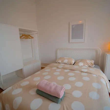 Homestay szállás On Calcada Do Combro, Location