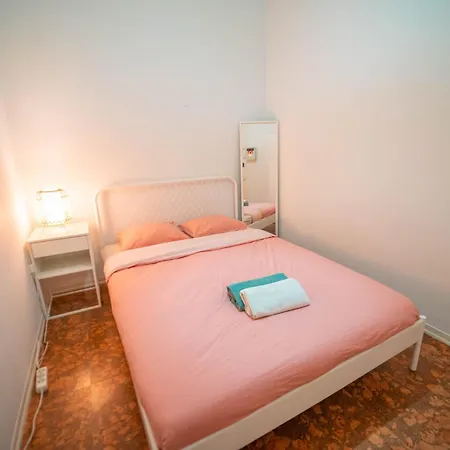 Homestay szállás On Calcada Do Combro, Location *
