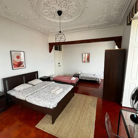 Homestay szállás On Calcada Do Combro, Location